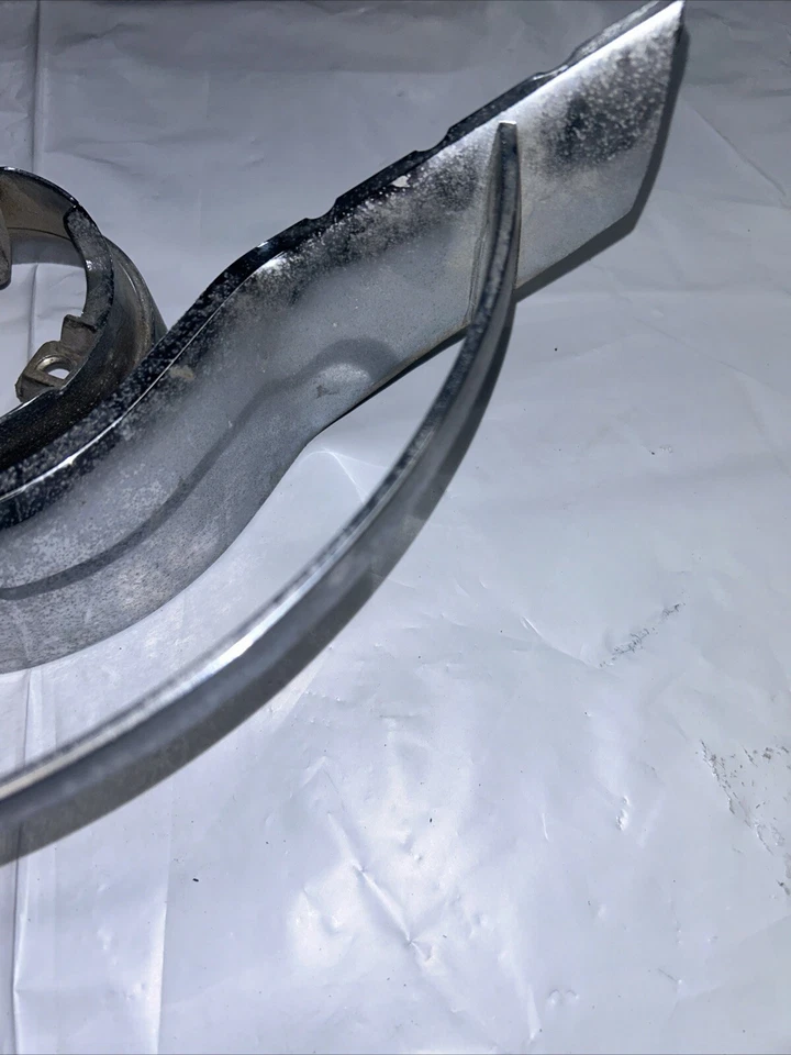 1957-58 Plymouth Belvedere Custom Savoy Fury пригородный рожок кольцо 1730958 1750958 - Изображение 4 из 4