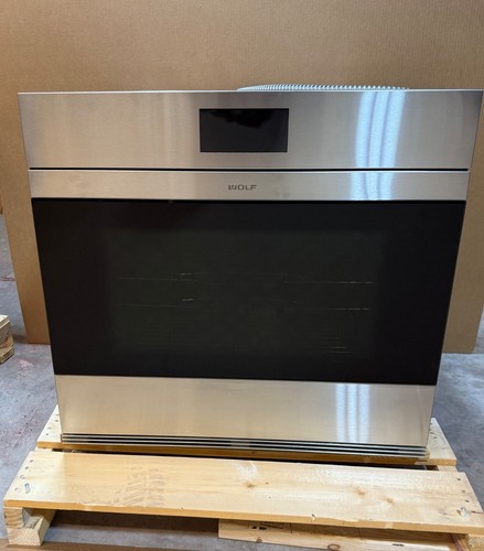 WOLF SO30CM/S Contemporary 30" inch Built-In Single Electric Stainless Wall Oven - Picture 4 of 5