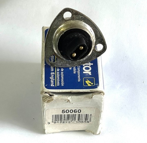 Jaguar Electric Cooling Fan Switch, Otter Switch, Series 2 + Series 3 - Picture 2 of 2