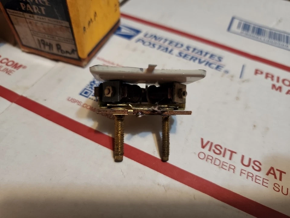 Pontiac Torpedo Streamliner 1941 personalizado nuevo en stock gasolina indicador de combustible #1516295 Foto 4 de 4