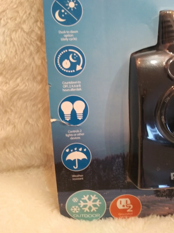 Philips Dusk 2 Dawn Light Sense Temporizador de cuenta regresiva Exterior Resistente al agua 2 salidas Foto 4 de 4