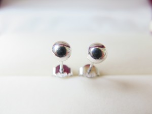 Details About Authentic 18k White Gold Earring Perfect Women S Ball Stud Yuxi Details About Authentic 18k White Gold Earring Perfect Women S Ball Stud Yuxi