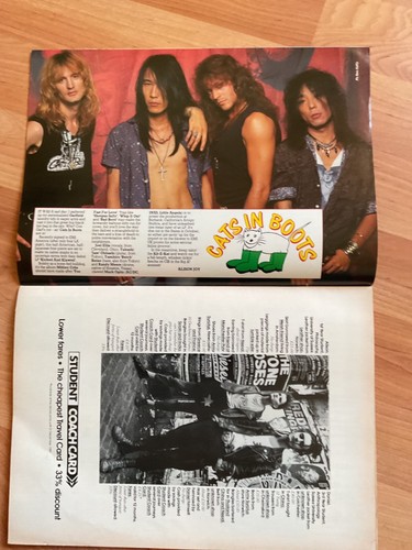 MAG. KERRANG SEPT. 9, 1989 VINCE NEIL MOTLEY CRUE COVER INCLUDES 9 TRADE CARDS - Picture 11 of 14