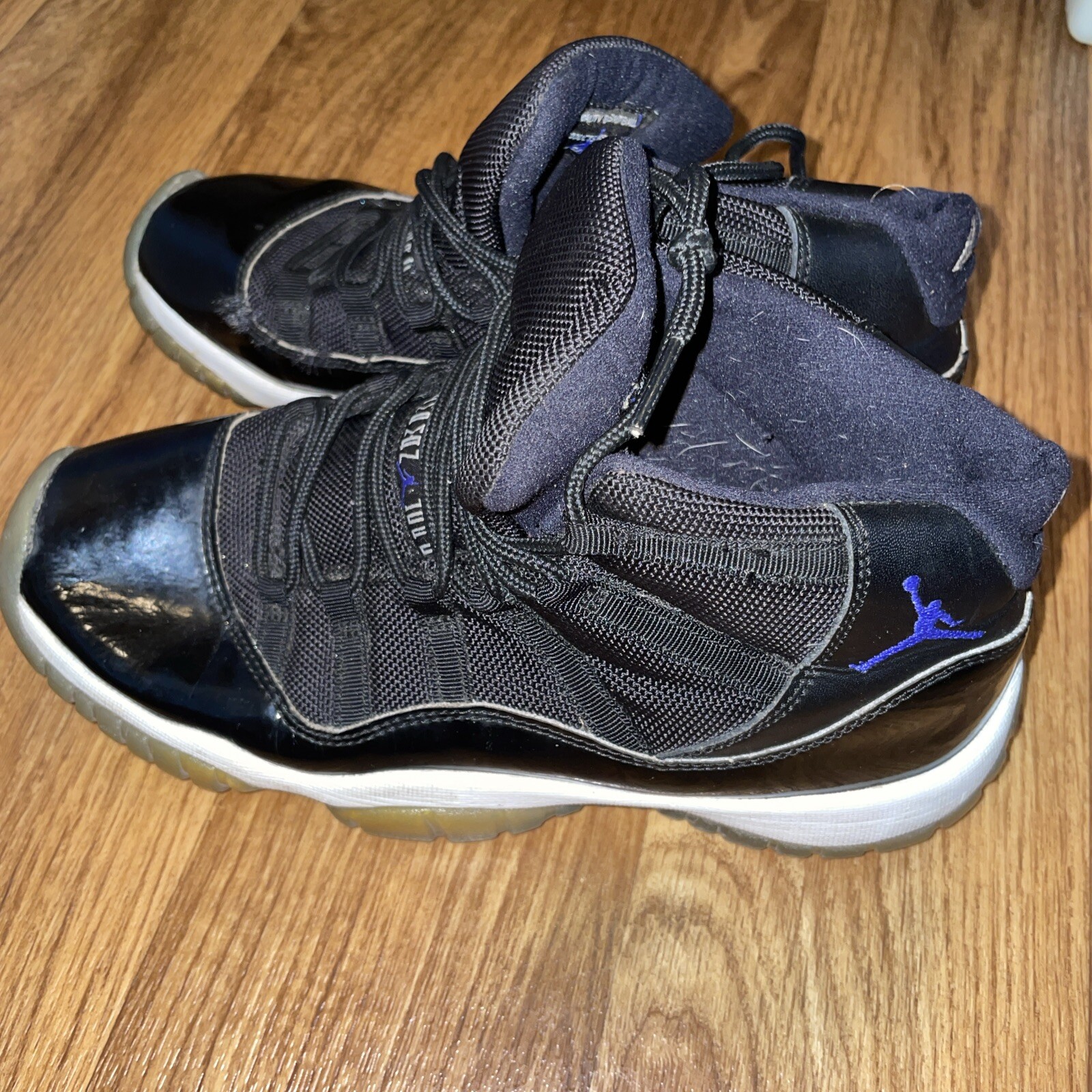 Picture 1 of 20