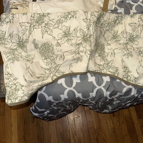Used Green And White Floral Roses Flowers Lily Lined Country Curtains 67” - Picture 6 of 9