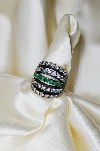 3Ct Round Simulated Emerald Fashion Cocktail Ring 14k Yellow Gold Plated Sliver - Picture 5 of 10