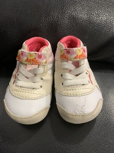 baby girl reebok shoes