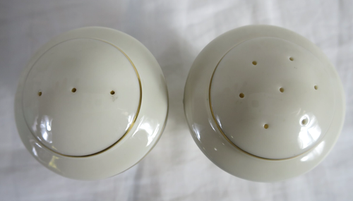 Lenox Hancock Gold Black Presidential Collection Salt Pepper Shakers Set Dots - Picture 4 of 9