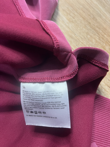 Lululemon Pullover Womens 14 Pink Softstreme Funnel Neck Sweatshirt - Picture 3 of 9
