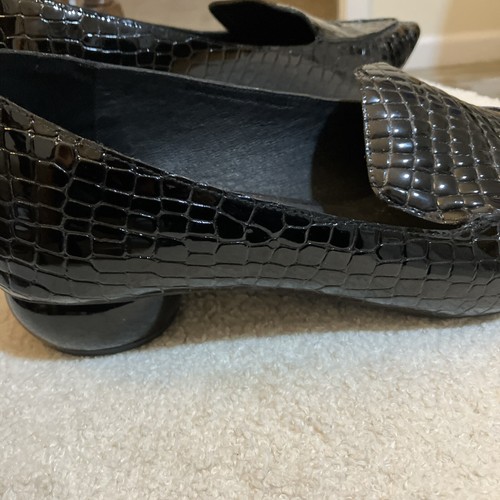 Jeffrey Campbell Viona Black Pointed Toe Patent Leather Pump Loafer Size 10 Wide - Picture 17 of 19