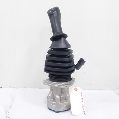 216- 6749: 206-3305: VALVE GP PILOT CATERPILLAR 320 330 REPLACE NUMBER 297-0589