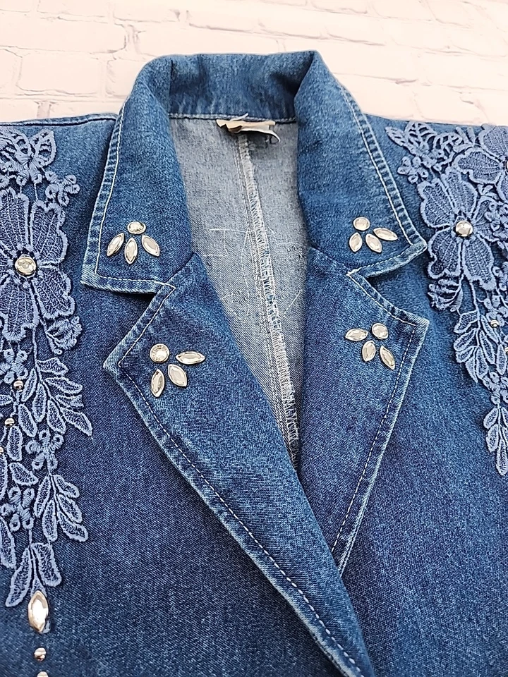 Cactus California Blazer Rhinestone  Embellishment Women's Size Medium  - Image 3 of 4