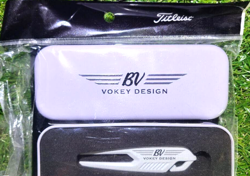 Titleist Vokey Ball Marker Horquilla Verde Soporte de Puntuación Club Lench Golf Juego Redondo NUEVO - Imagen 2 de 11