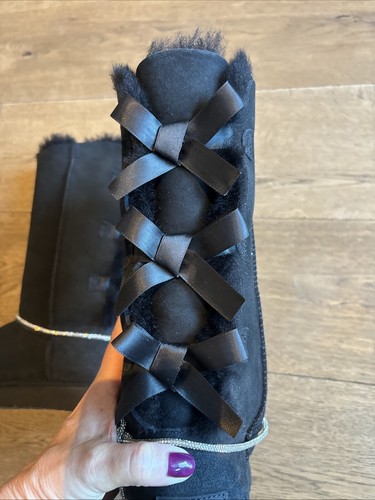 UGG Bailey Bow Tall II Triple Schleife Mit Strass,37, Neu mit Karton, Schwarz - Bild 3 von 10