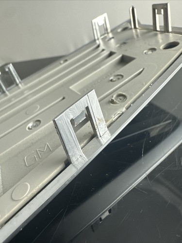 2015-2023 Cadillac Escalade front grille Crest Emblem new Genuine OEM 23182045 - Picture 8 of 8