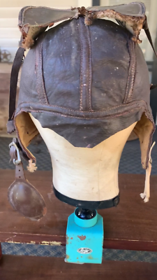 vintage USN フライングヘルメット　グランドクルー WWII USN NAVY LEATHER FLIGHT HELMET 1943 CAP NAF 1092 Goggles and