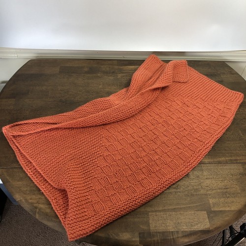 Vintage Handmade 40x30 Crochet Baby Blanket Throw, Patterned Fall Orange - Picture 2 of 9