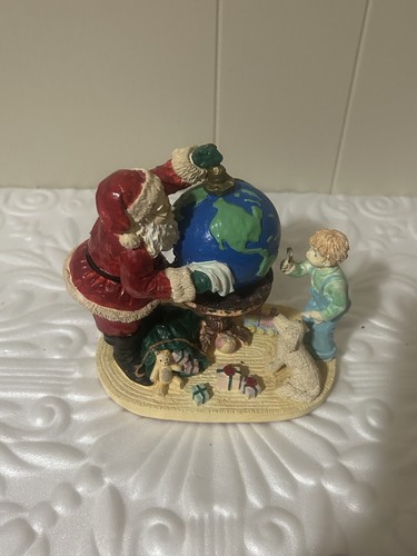 Ceramic Santa with World Globe - Picture 15 of 21