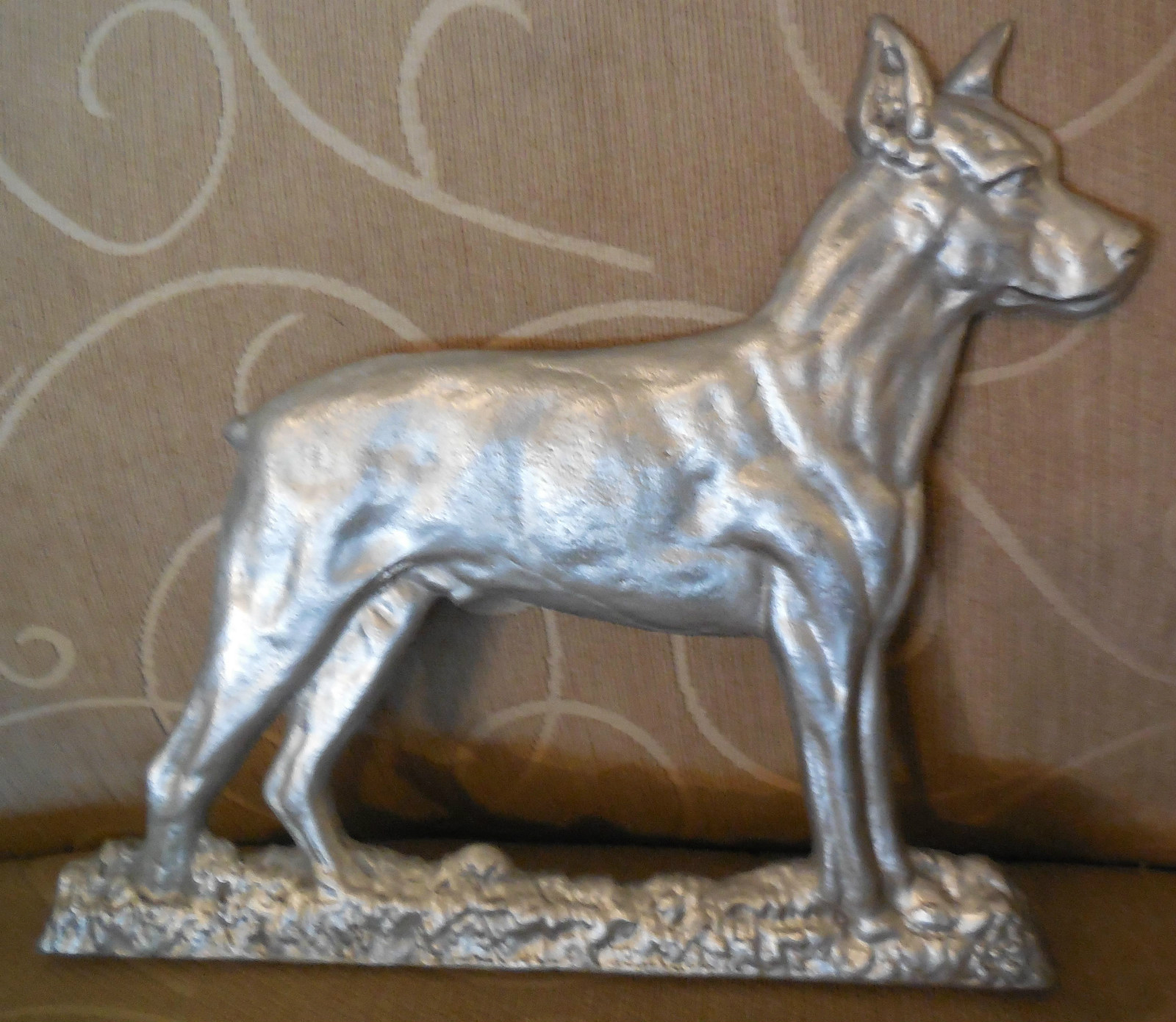 Picture 1 of 3