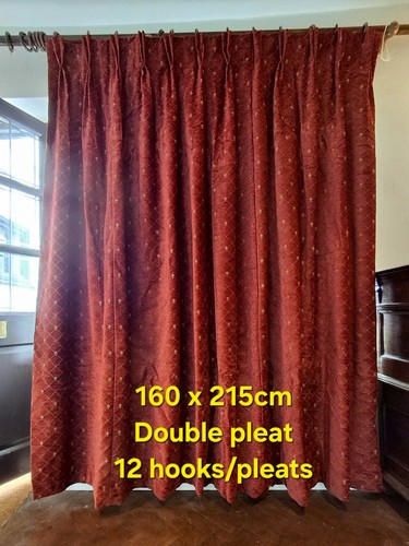 Pairs of John Lewis Regal MTM pleated curtains. - Picture 3 of 5