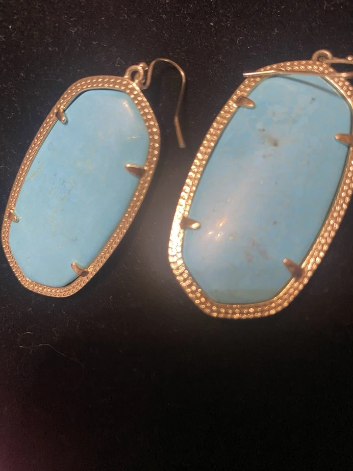 Kendra Scott Danielle Earrings Turquoise Blue Gold Plated - Image 4 of 4