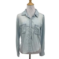 Rails Shirt Women S Small Baby Blue Ingrid Raw Hem Button Up Chamrbray Acid Wash