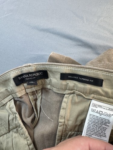 Banana Republic Pantalone Abito da Viaggio Relaxed Tapered Fit Uomo 42L X 32 Tan NUOVO - Foto 12 di 16
