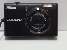 Nikon Coolpix S570 Black With Battery And Charger, 4gb Sd Card And Small Case