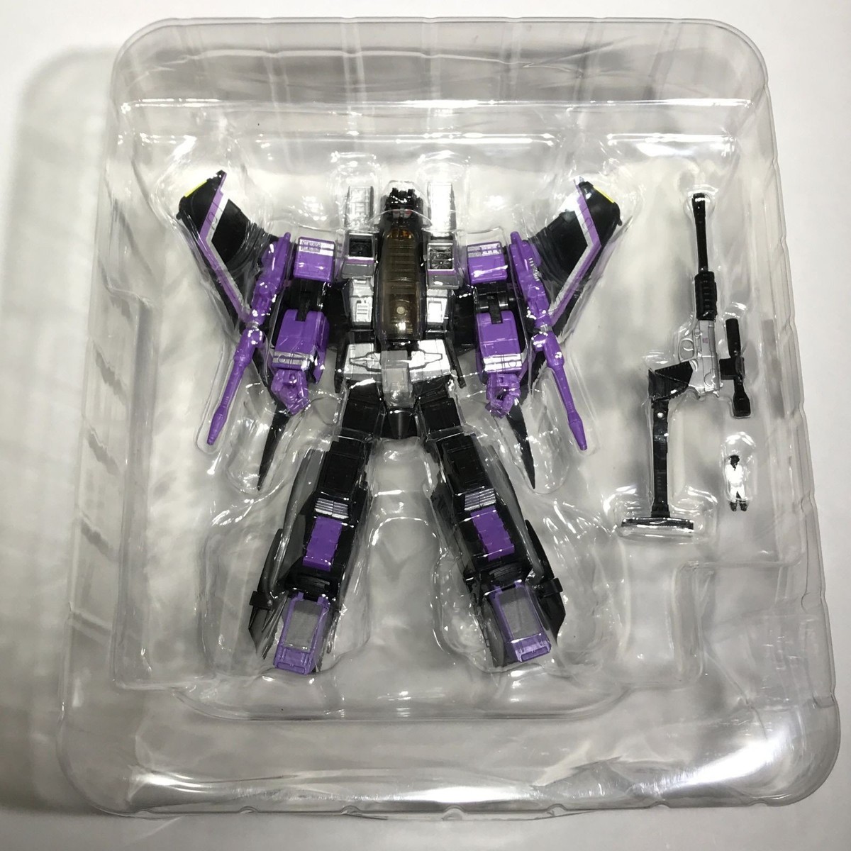 Transformers Masterpiece MP-11SW Skywarp Action Figure