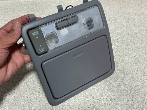 2000-2004 Toyota Avalon Genuine OEM Gray Overhead Console Dome Lights - Bild 2 von 3