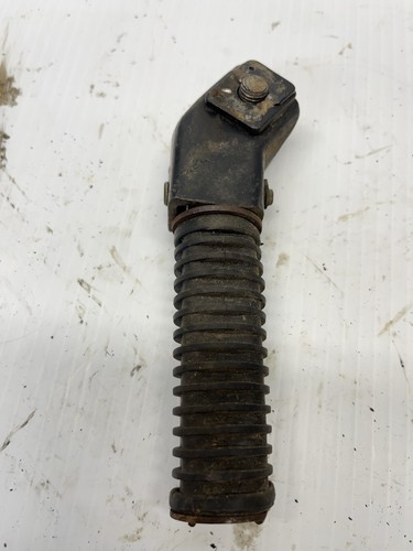 HONDA CB550F CB 550 F FOUR 1975 LEFT AND RIGHT PAIR OF PASSENGER PEG STEP OEM - Picture 4 of 9