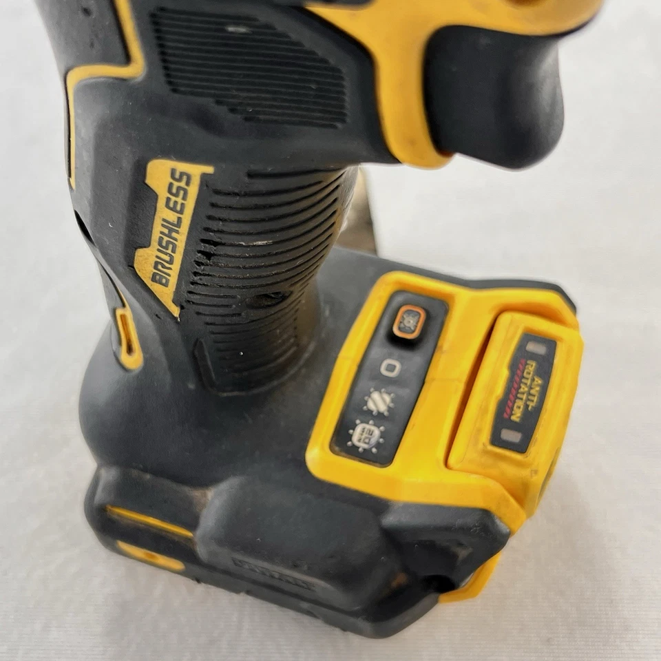 DeWalt DCD1007 20V MAX XR Brushless 1/2” Hammer Drill Driver Metal Chuck 3SPD - Image 4 of 4