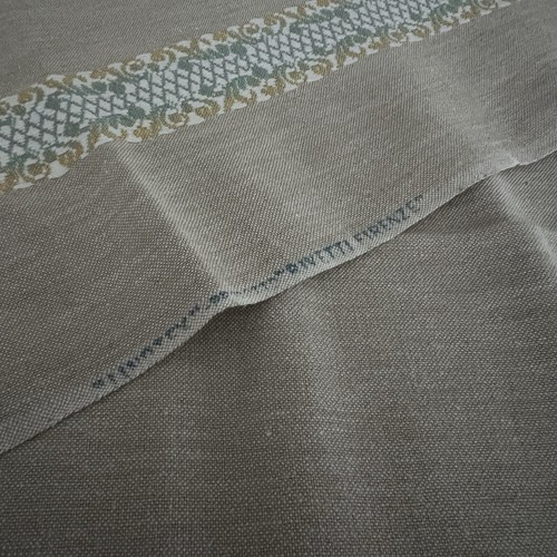 Italian Linen Square Tablecloth Beige With Embroidered Lines 52x52” New No Tag - Picture 11 of 13