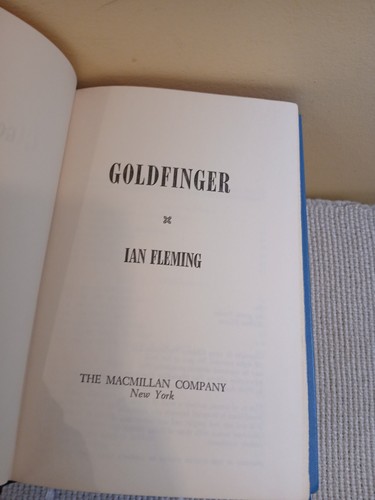 Ian Fleming James Bond 7-Book Hardcover Collection Book Club Edition -Bx 24 - Imagen 8 de 22