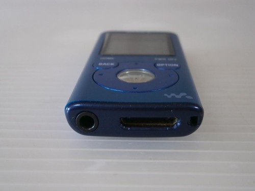 Sony Walkman NW-E052 2GB Digital Music Player Japan Model Portable Audio Used - Picture 5 of 6