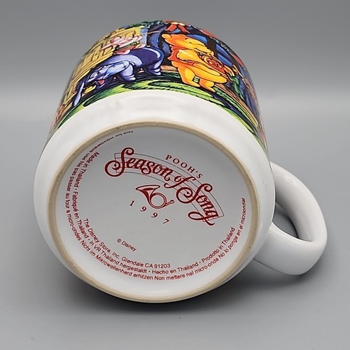 Vintage Disney 1997 Winnie The Pooh Season of Song Christmas Holiday Cup Mug - Picture 7 of 9