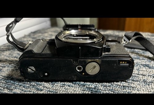 Minolta X-700 35mm SLR Film Camera Body Only - Picture 8 of 8