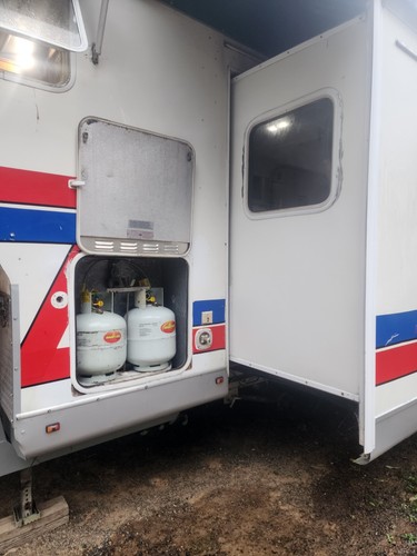 on site caravan/ Tiny Home On Wheels - Picture 2 of 17