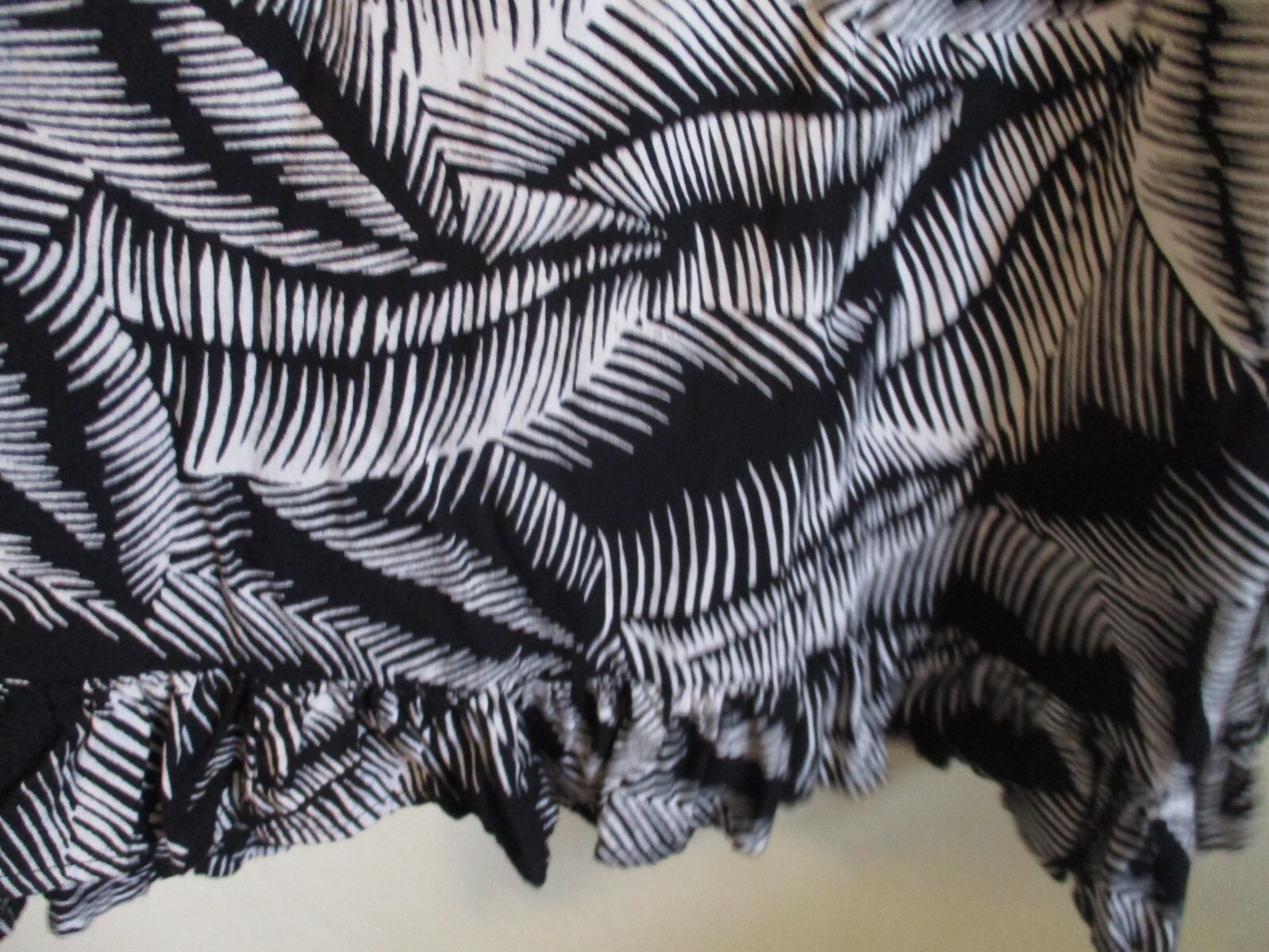 Volcom Sundress Size XL (12) Palm Tree Print - image 2