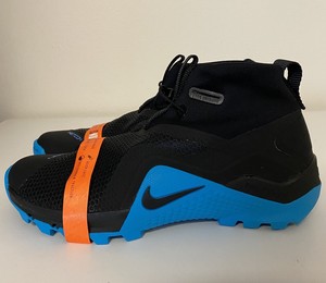 nike metcon blue