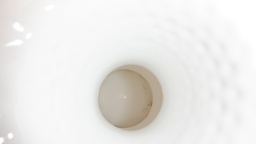 Vaso vintage grande Fenton bianco vetro latte piano cottura arruffato bordo crimpato 10 1/2" H - Foto 6 di 9