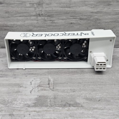 Nyko Intercooler XBox 360 Cool Fan System Console Cooler Cooling WHITE - Picture 4 of 4