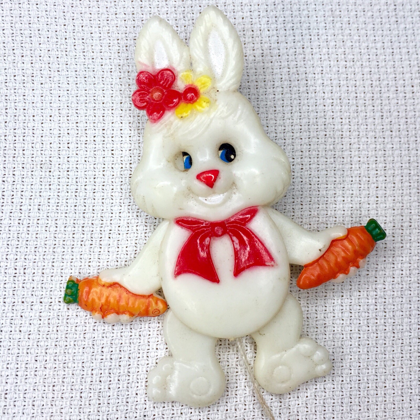 Vtg String Pull Moving Brooch Pin Mechanical Plas… - image 4