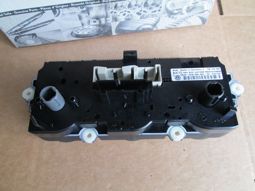 1K0820047GMWHS Heater Control Unit VW Passat 2008-2011 New Genuine - Picture 2 of 3