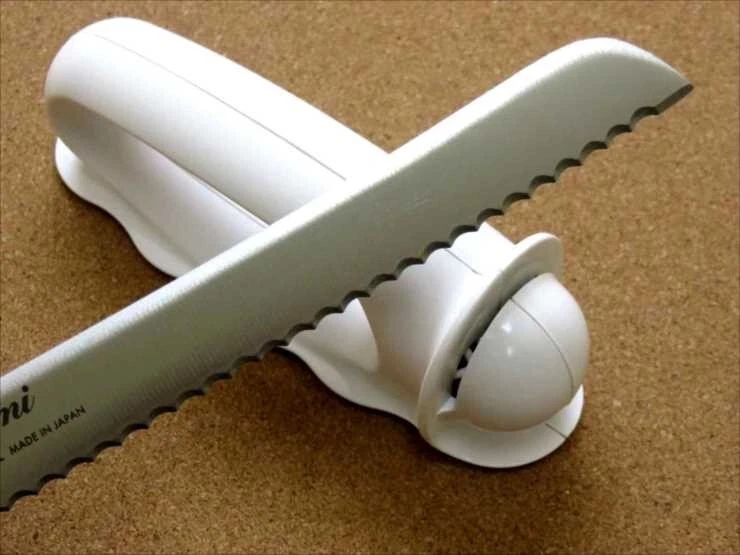 Seki Cutlery ceramic whetstone for sharpening bread knives Made in Japan - Image 3 of 4