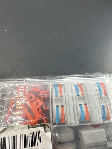 82 PCS Lever Wire Connectors Kit for Solid and Stranded Wires sealed - Picture 4 of 4