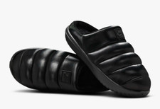 NIB Nike Burrow SE Women's Slippers Warm, Fuzzy, Cozy, Black/Black