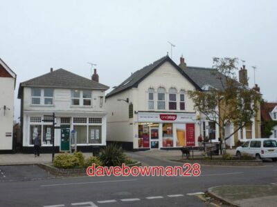 PHOTO  BURNHAM-ON-CROUCH: HIGH STREET SHOPFRONTS THESE TWO SHOPS EITHER SIDE OF