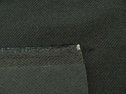TELA REMANENTE DE TELA TAPICERÍA ESPINA DE ARENQUE NEGRO JUMPER VALDESE $7.99/YD 718FF - Imagen 7 de 7