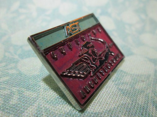 1991 AST - Cupid 32 Architecture - Vintage Lapel Pin / Enameled / Rare / U - Picture 8 of 8
